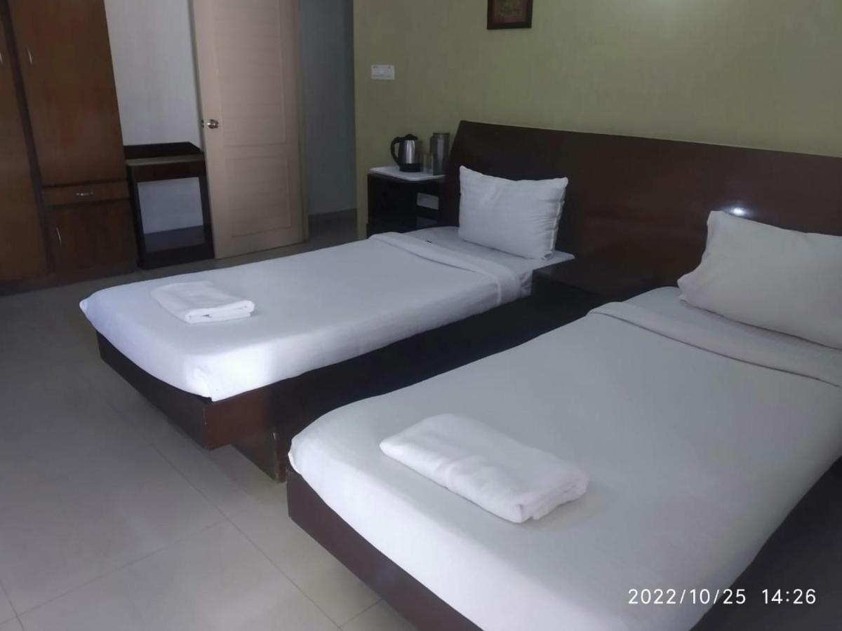 The Green Path Eco Hotel Bangalore Luaran gambar