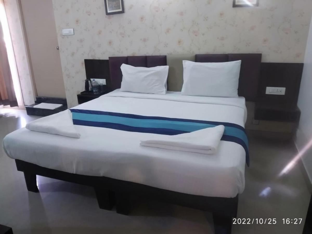 The Green Path Eco Hotel Bangalore Luaran gambar