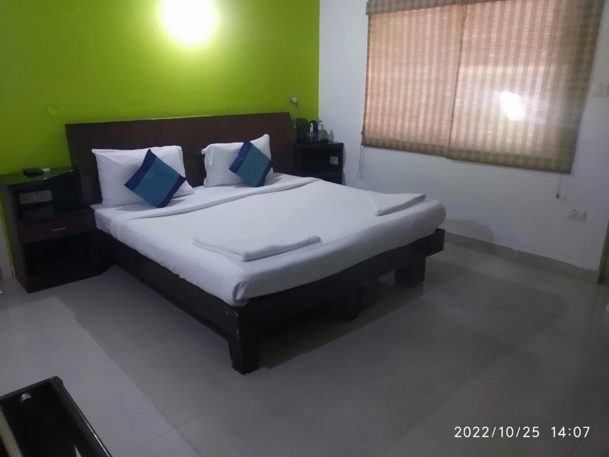 The Green Path Eco Hotel Bangalore Luaran gambar