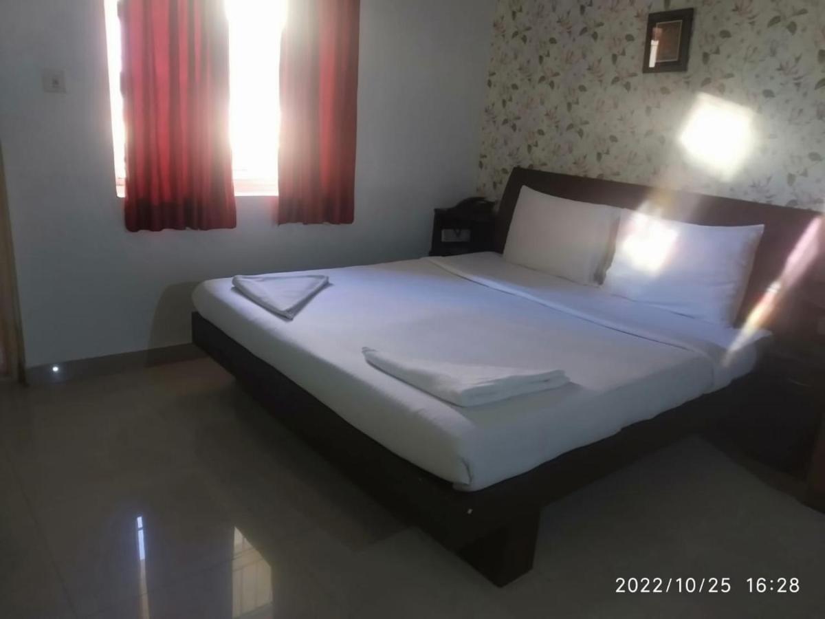 The Green Path Eco Hotel Bangalore Luaran gambar