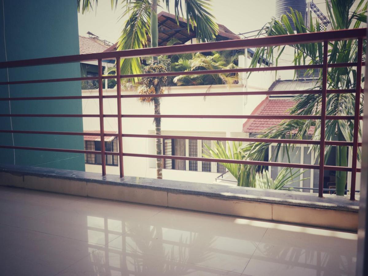 The Green Path Eco Hotel Bangalore Luaran gambar